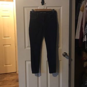 Old Navy midrise rockstar jeans size 6